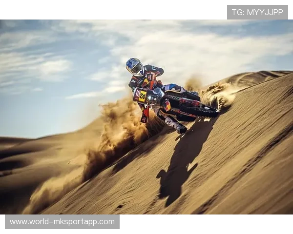 拉力车队进行碎石高速路段测试,车辆稳定度加强